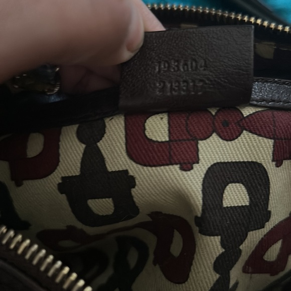 XXX SOLD XXX EUC brown Gucci Guccisima leather bag. - Picture 11 of 16